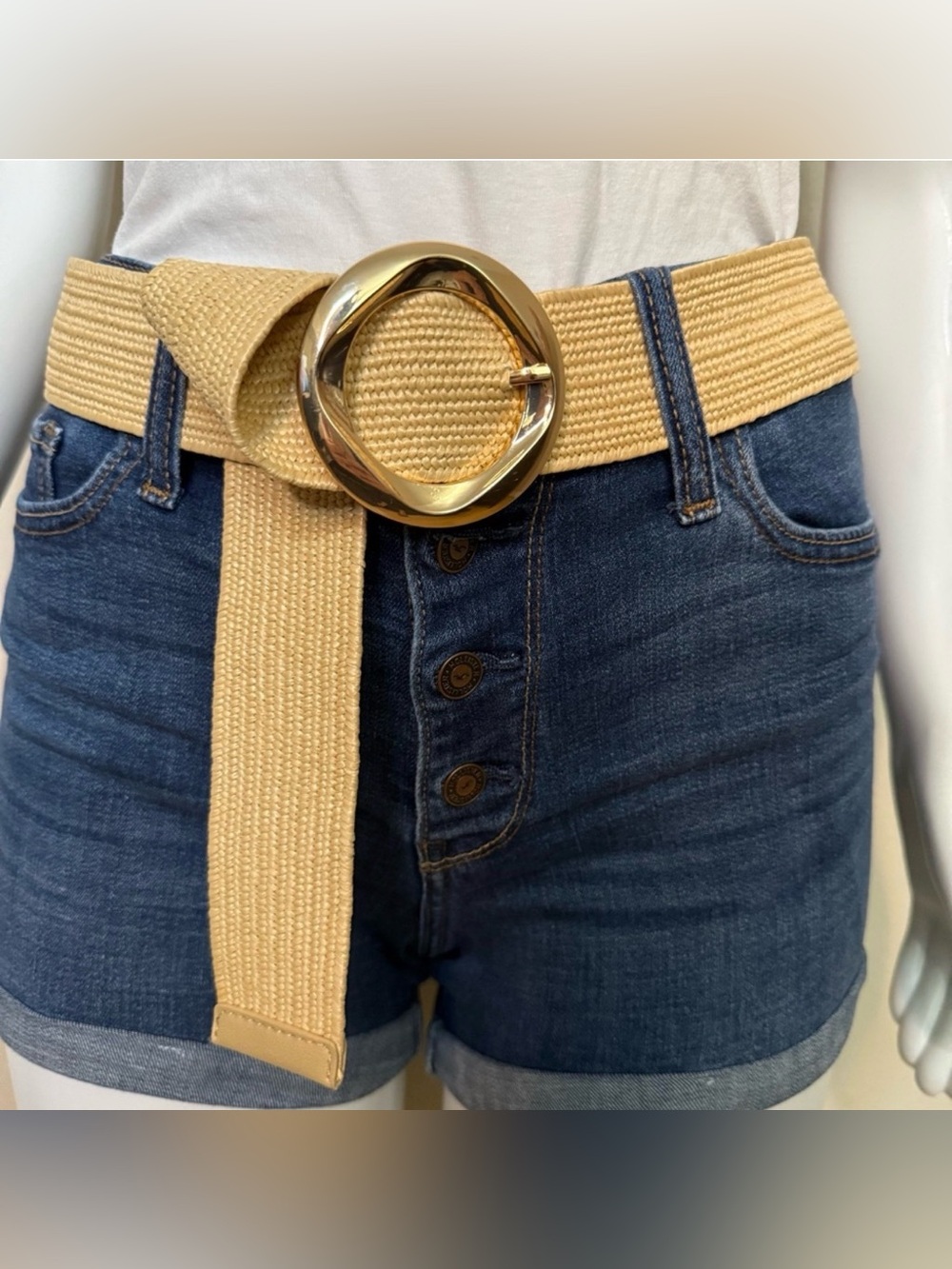 Beige paper stretchy waistband belt with gold tone circle buckle